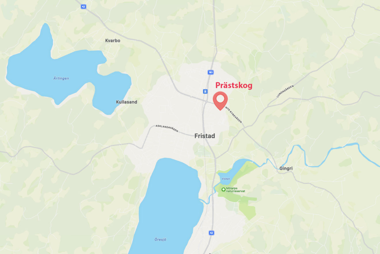 Översiktlig karta Fristad med Fristad Prästskog markerad.
